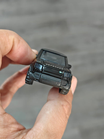 Majorette Land Rover Defender 90 Black Edition (Uncarded - New) - Kinder Logs