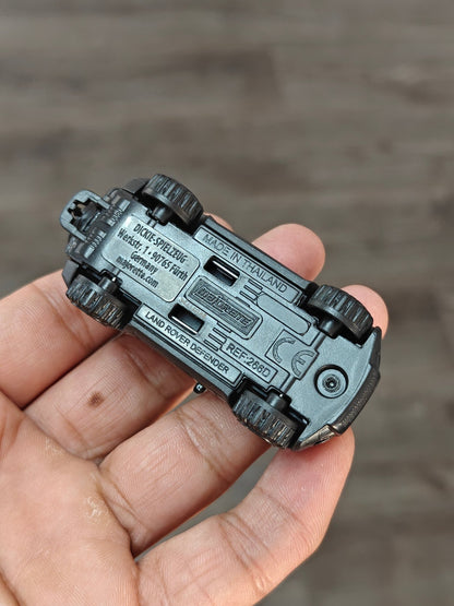 Majorette Land Rover Defender 90 Black Edition (Uncarded - New) - Kinder Logs