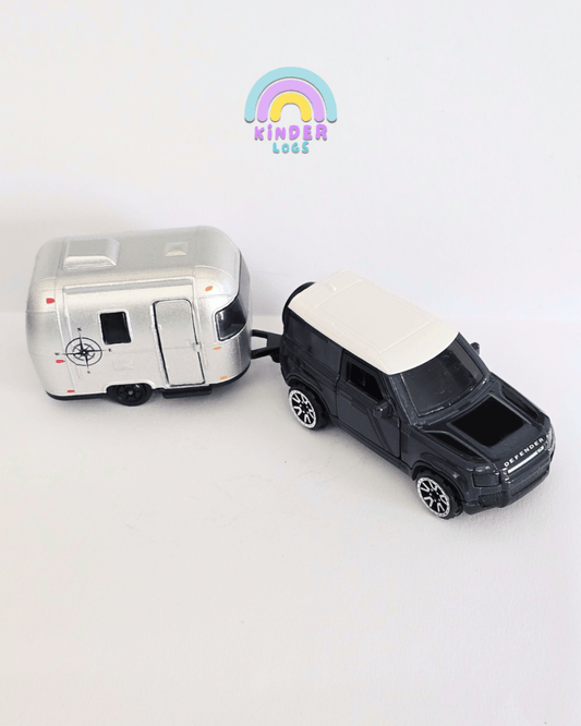 Majorette Land Rover Defender 90 With Airstream Sport 16 (Uncarded) - Kinder Logs