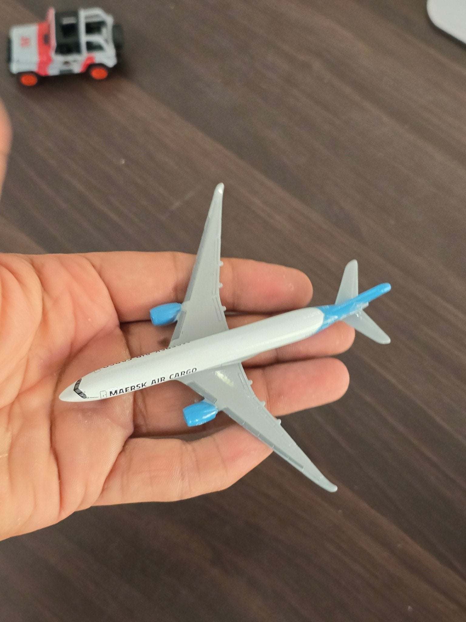 Majorette Maersk Air Cargo Plane (Uncarded) - Kinder Logs