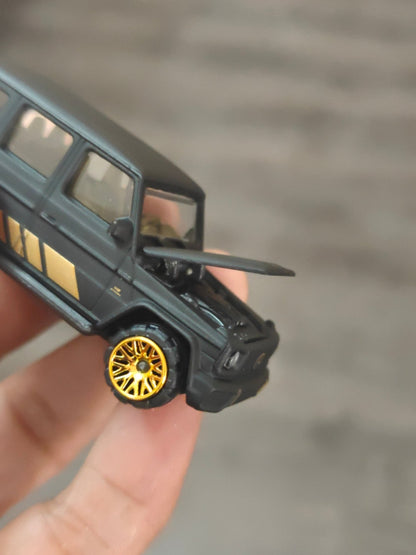 Majorette Mercedes - AMG G63 Matte Black With Gold Wheels (Uncarded - New) - Kinder Logs