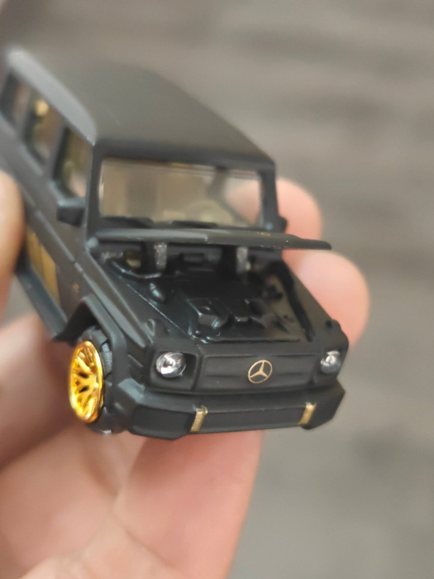 Majorette Mercedes - AMG G63 Matte Black With Gold Wheels (Uncarded - New) - Kinder Logs