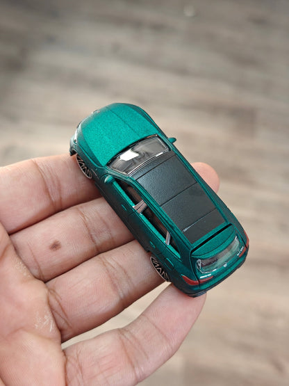 Majorette Mercedes - AMG GLC 63 S - Matte Green (Uncarded - New) - Kinder Logs