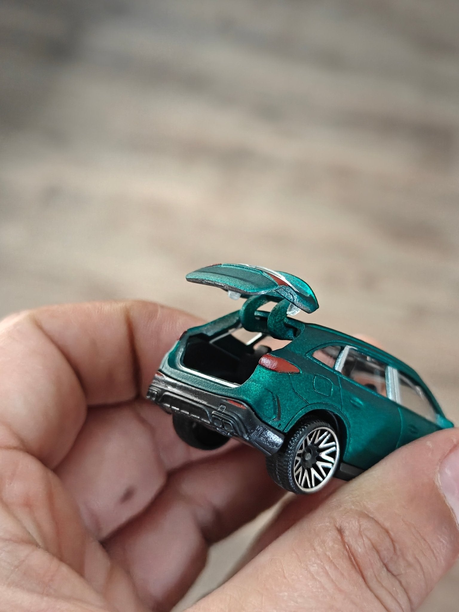 Majorette Mercedes - AMG GLC 63 S - Matte Green (Uncarded - New) - Kinder Logs