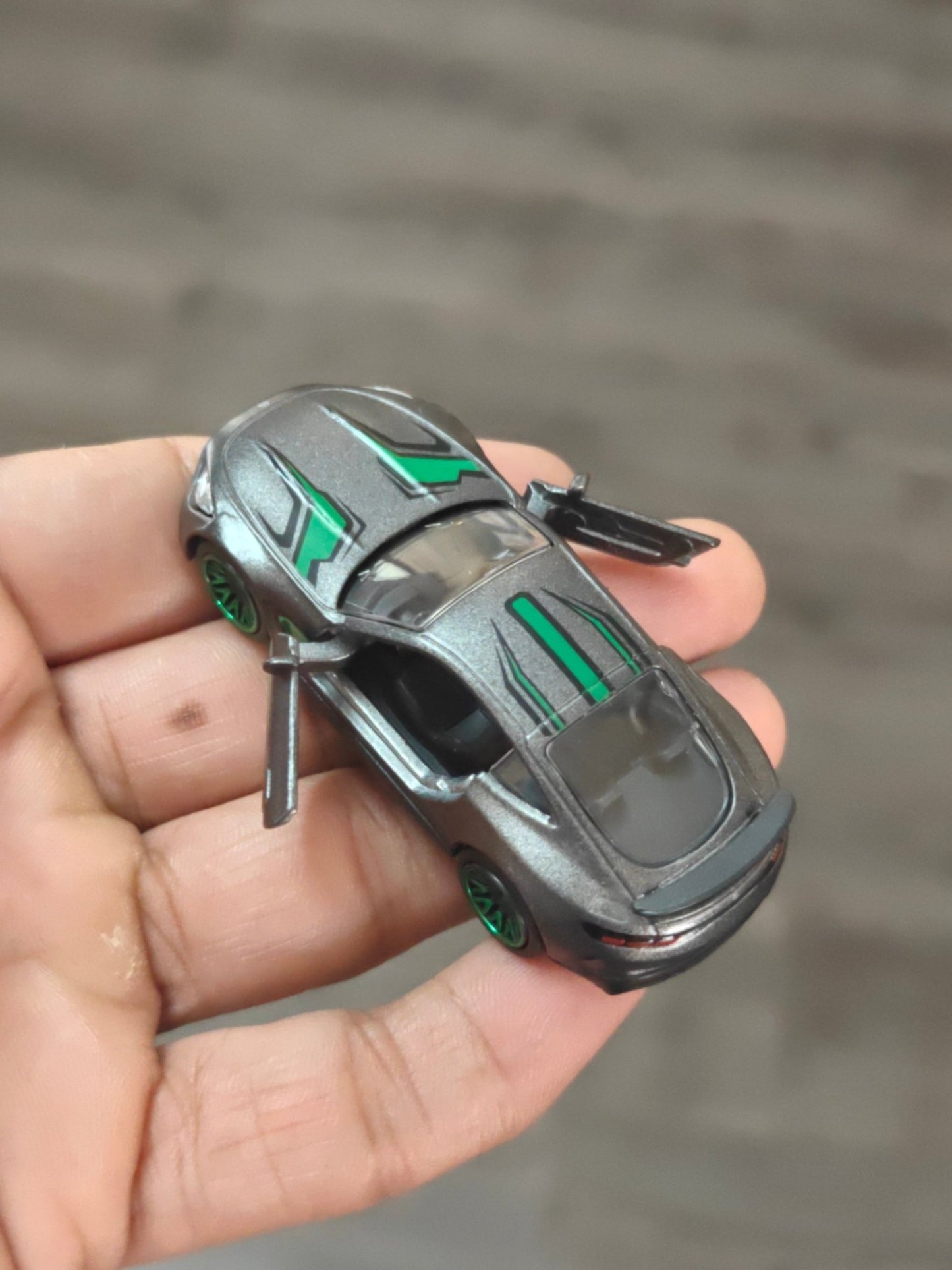 Majorette Mercedes - AMG GT63 - Matte Grey (Uncarded - New) - Kinder Logs