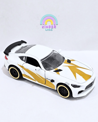 Majorette Mercedes - AMG GTR - White - Gold (Used Car) - Kinder Logs