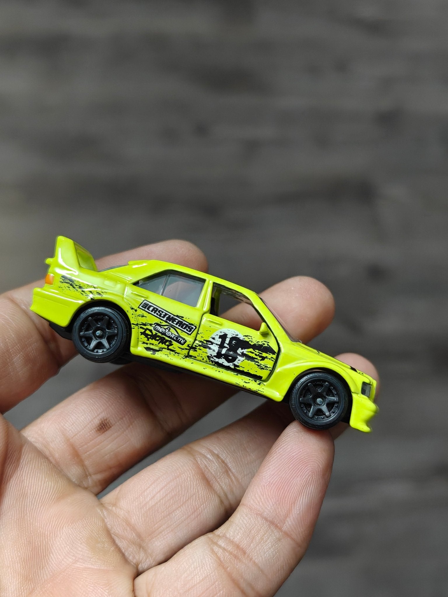 Majorette Mercedes - Benz 190 E 2.5 - 16 EVO II (Uncarded - New) - Kinder Logs