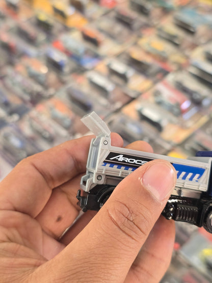 Majorette Mercedes - Benz Arocs Truck (Uncarded) - Kinder Logs