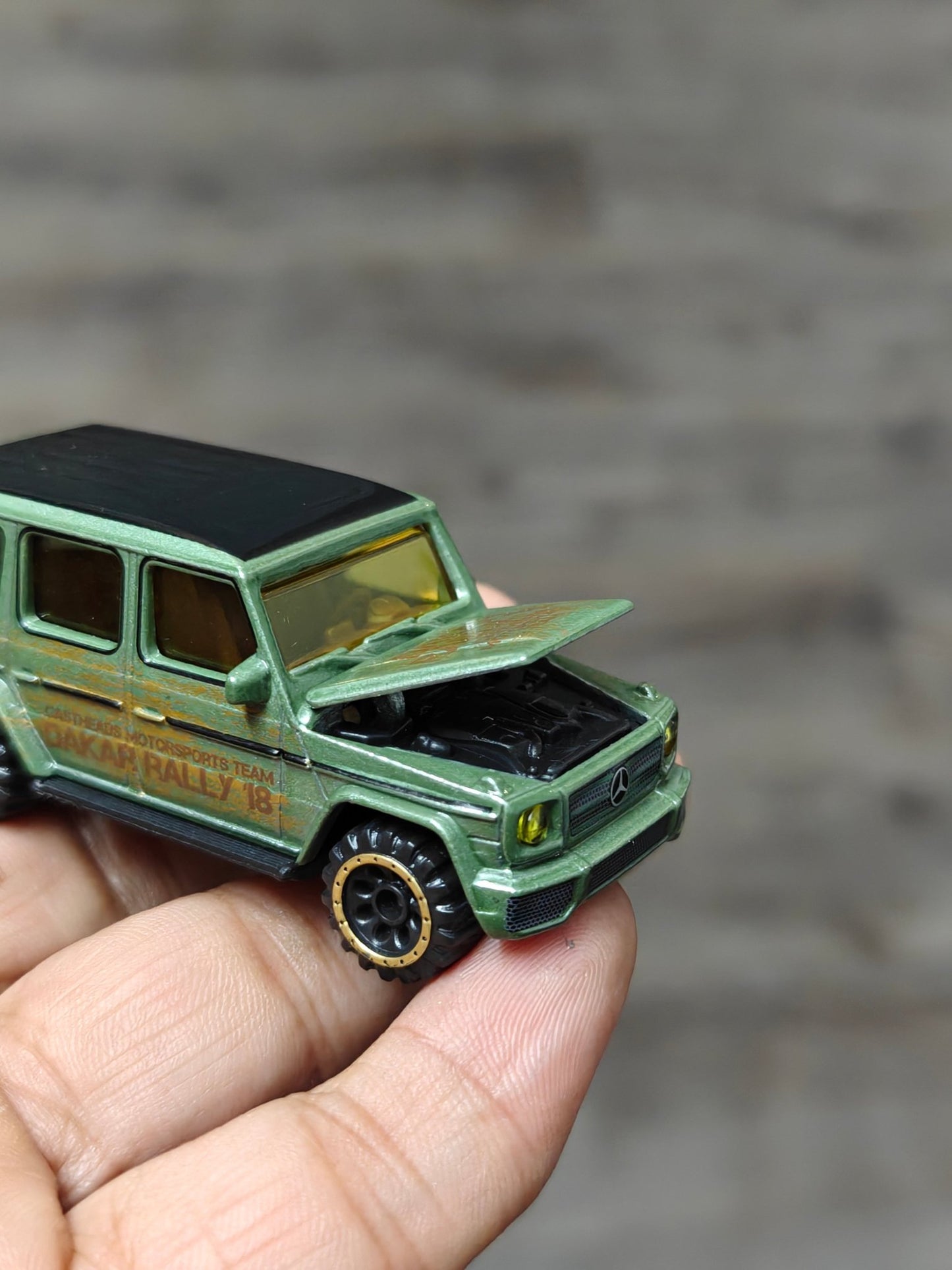 Majorette Mercedes - Benz G500 Rally Edition (Uncarded - New) - Kinder Logs
