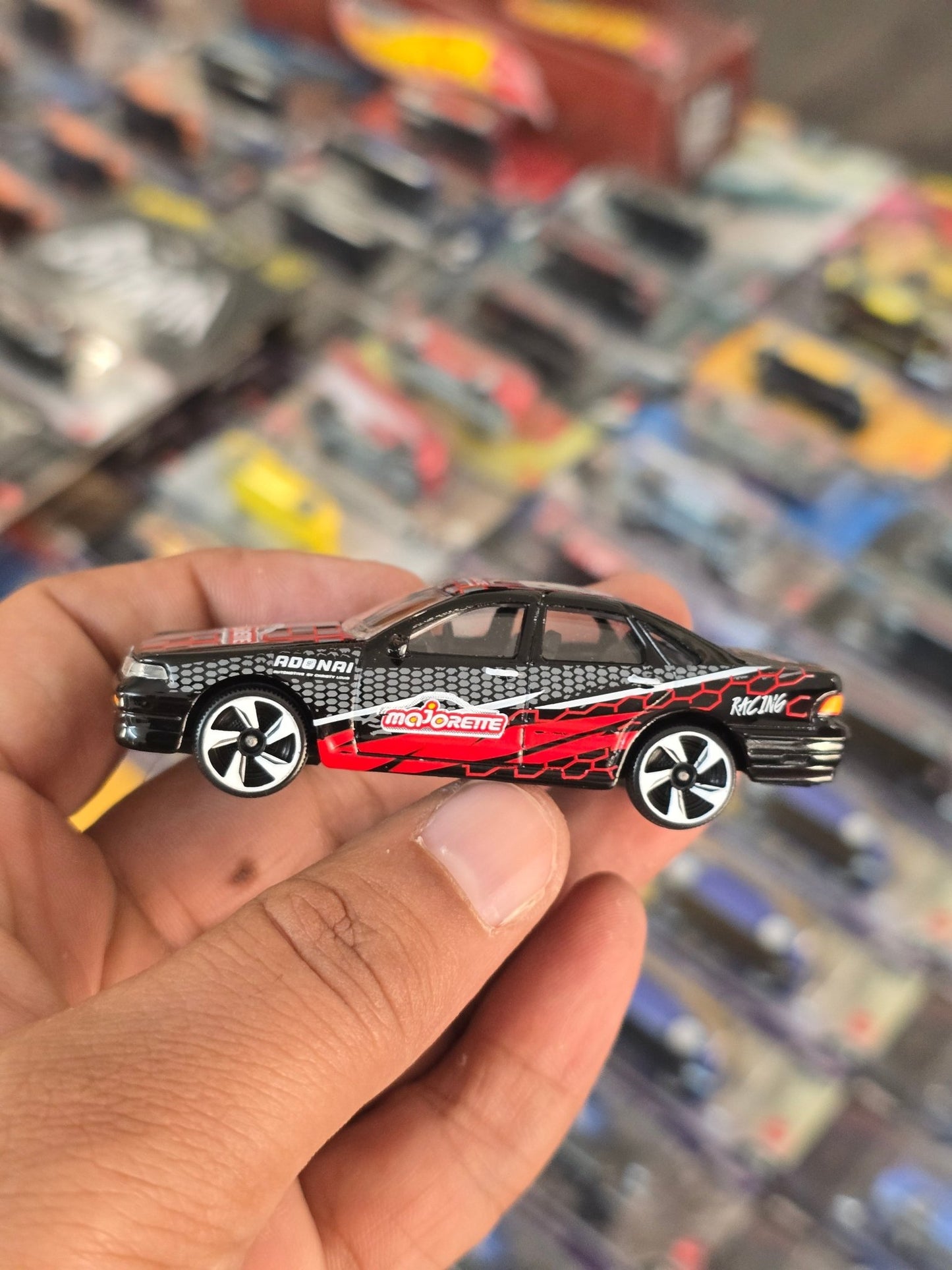 Majorette Nissan Cefiro A31 (Uncarded) - Kinder Logs