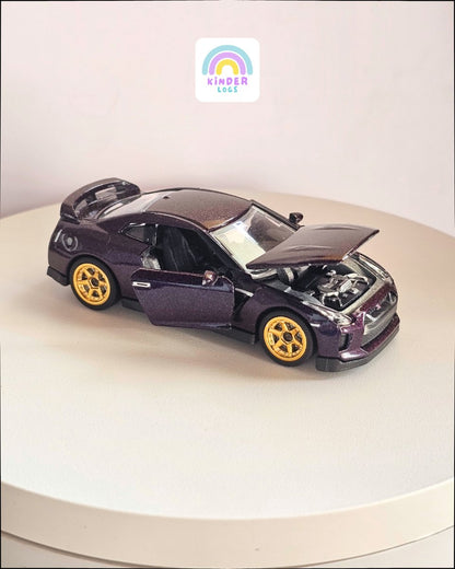 Majorette Nissan GT - R Gloss Paint With Gold Wheels (Uncarded) - Kinder Logs