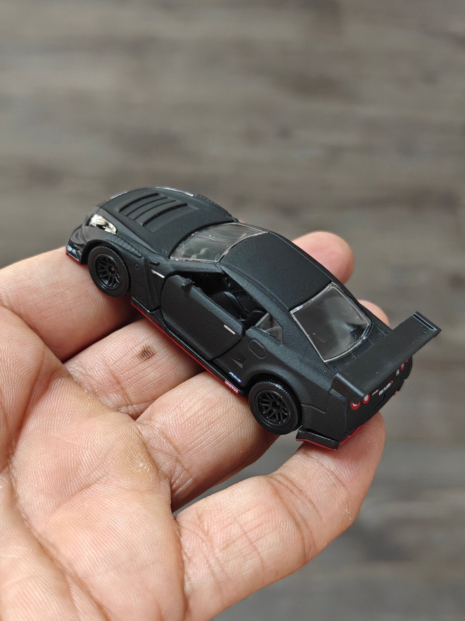 Majorette Nissan GT-R Nismo GT3 Black Edition (Uncarded) - Kinder Logs