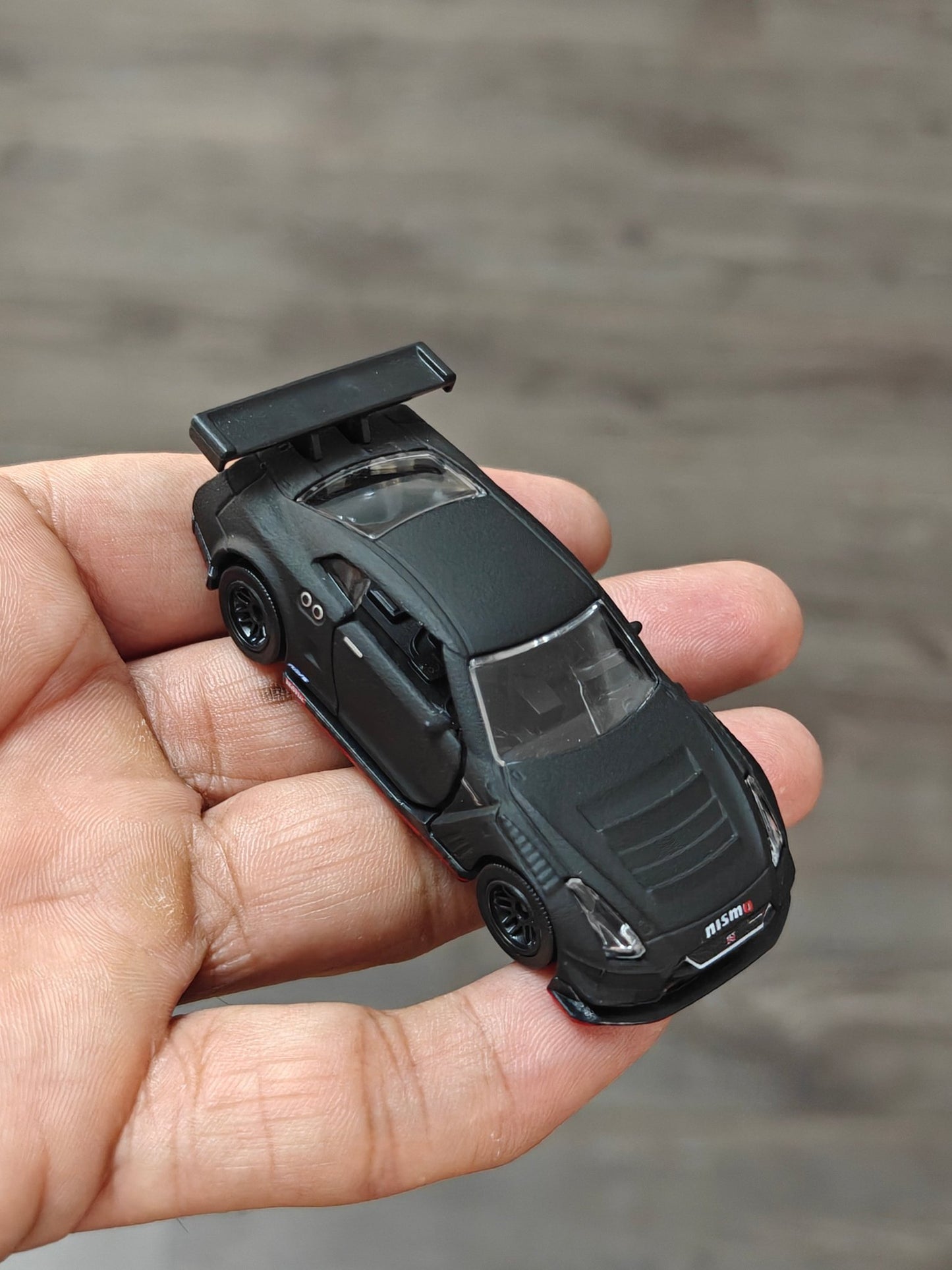 Majorette Nissan GT-R Nismo GT3 Black Edition (Uncarded) - Kinder Logs
