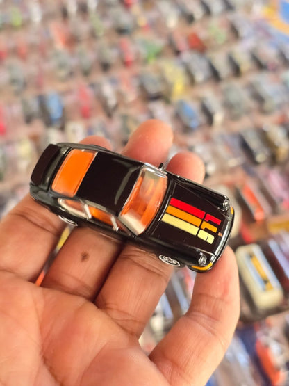 Majorette Porsche 911 Carrera RS 2.7 (Uncarded) - Kinder Logs