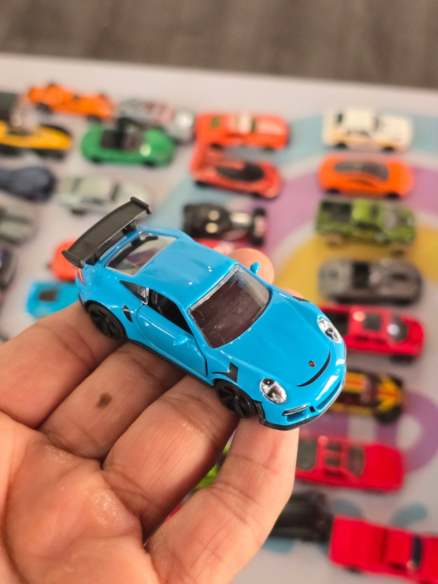 Majorette Porsche 911 GT3 RS - Blue With Black Alloys (Uncarded) - Kinder Logs