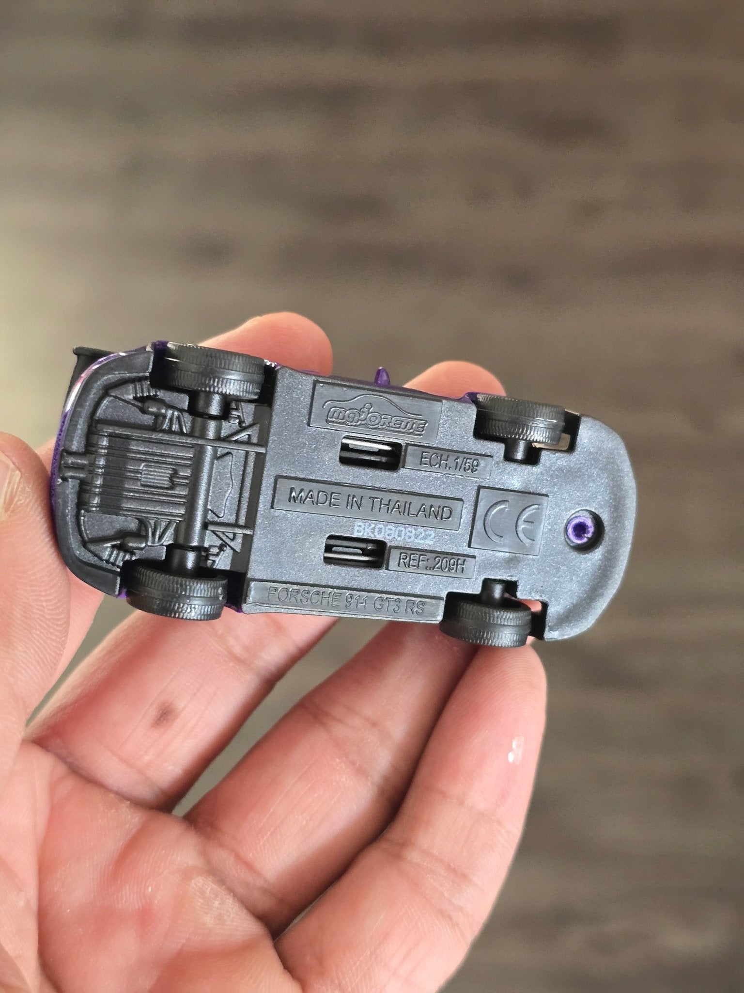 Majorette Porsche 911 GT3 RS - Purple With Black Alloys (Uncarded - New) - Kinder Logs