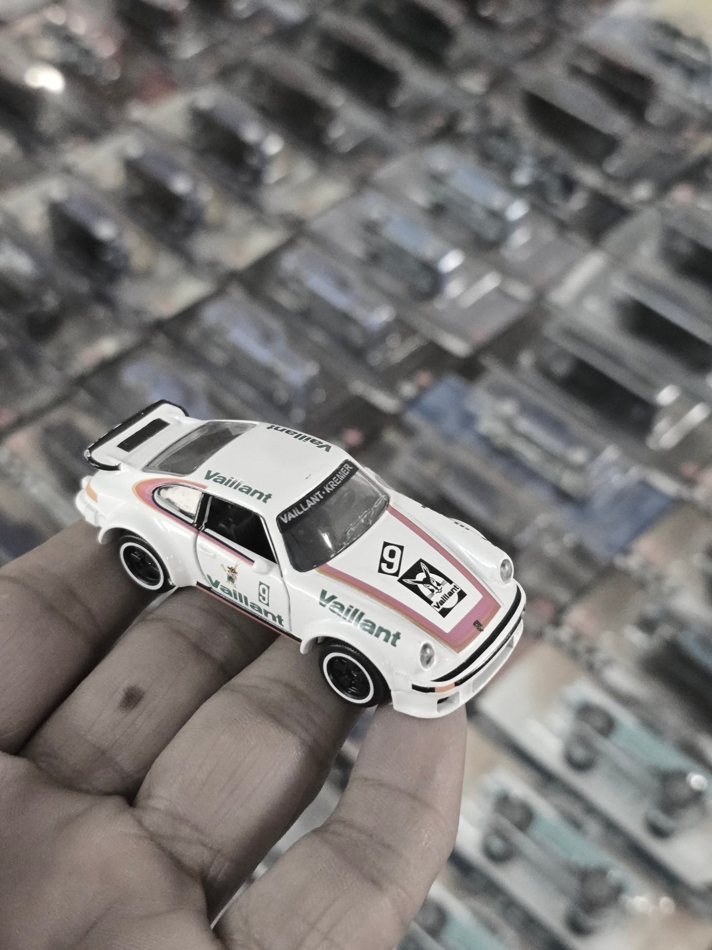 Majorette Porsche 934 Vaillant - Rare (Uncarded) - Used Car - Kinder Logs