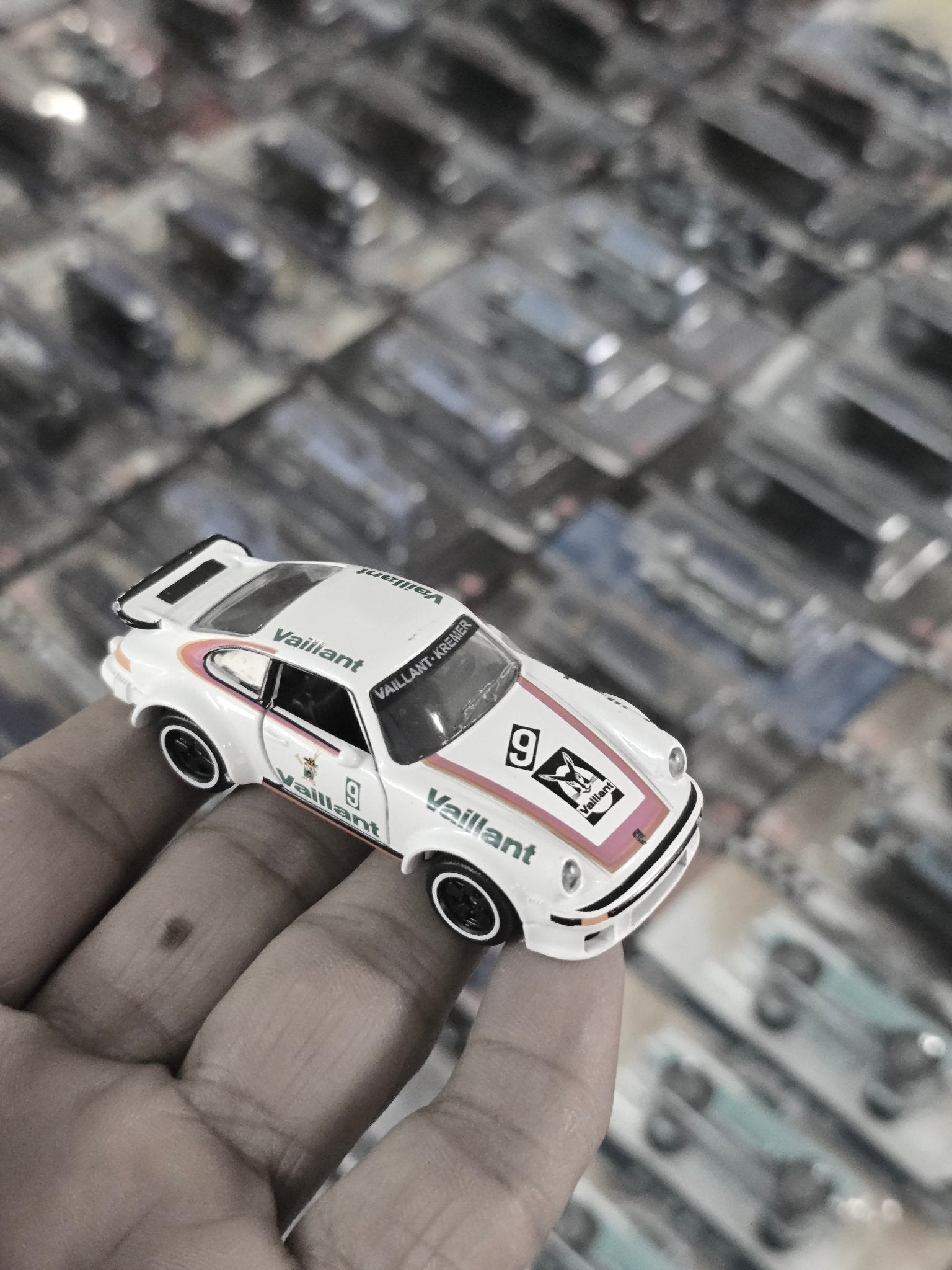 Majorette Porsche 934 Vaillant - Rare (Uncarded) - Used Car - Kinder Logs