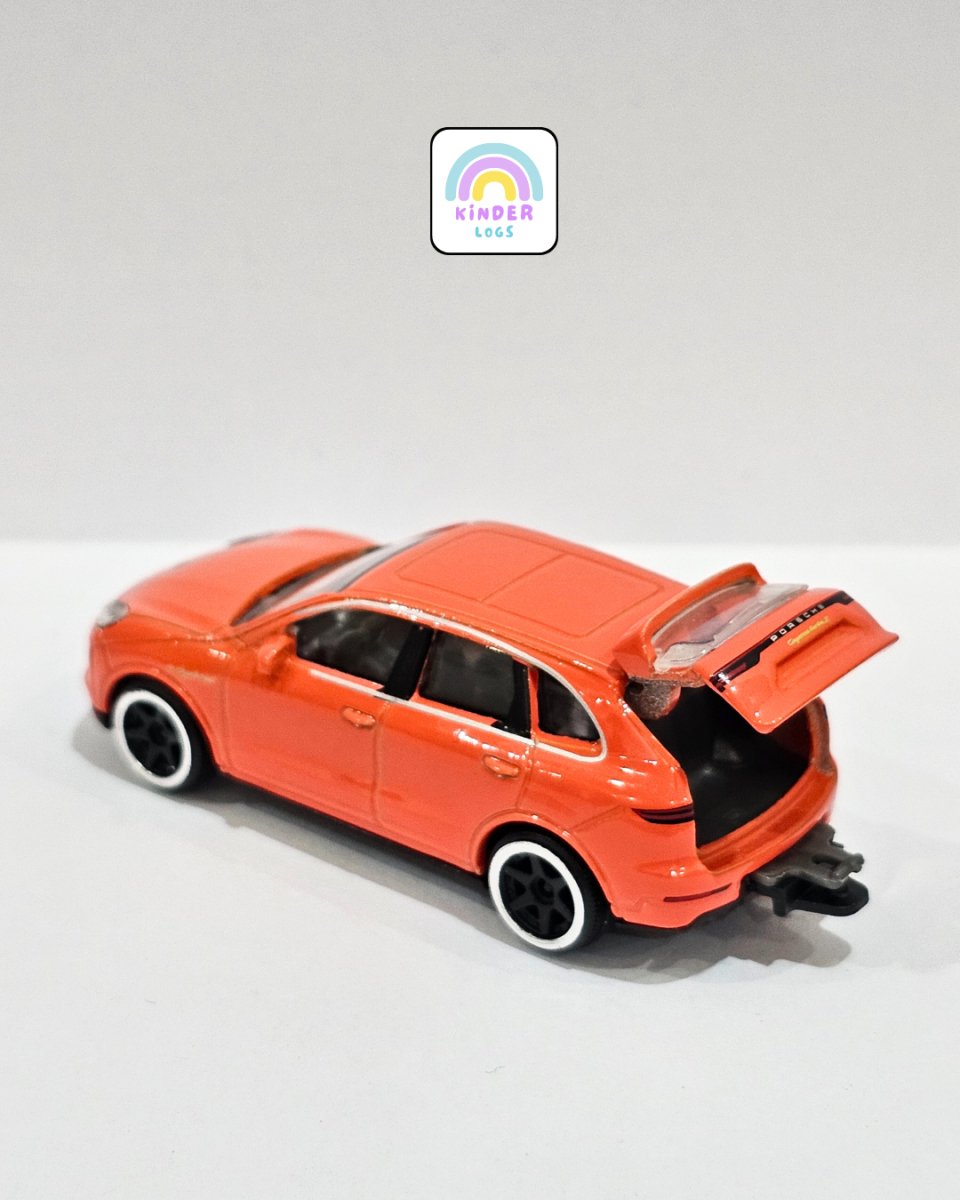 Majorette Porsche Cayenne Turbo (Uncarded) - Kinder Logs