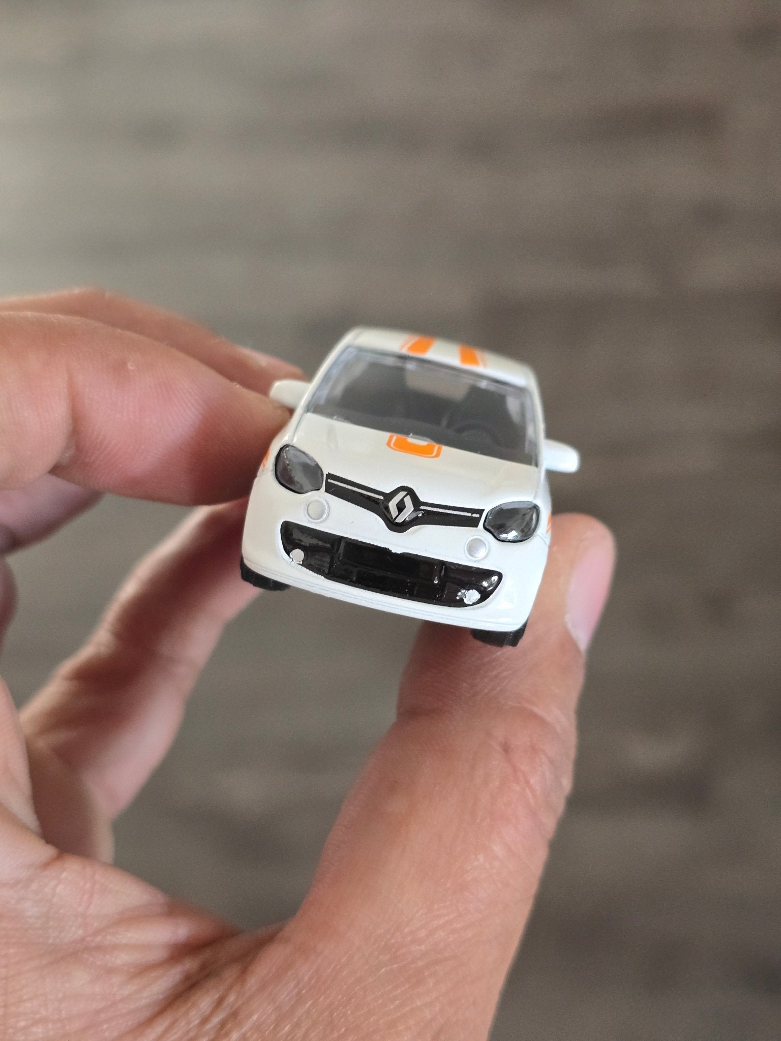 Majorette Renault Twingo - White (Uncarded - New) - Kinder Logs