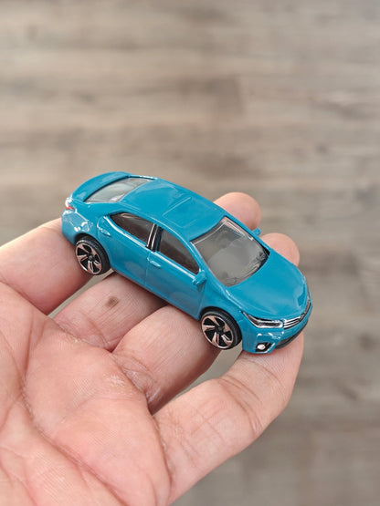 Majorette Toyota Corolla Altis (Uncarded - New) - Kinder Logs