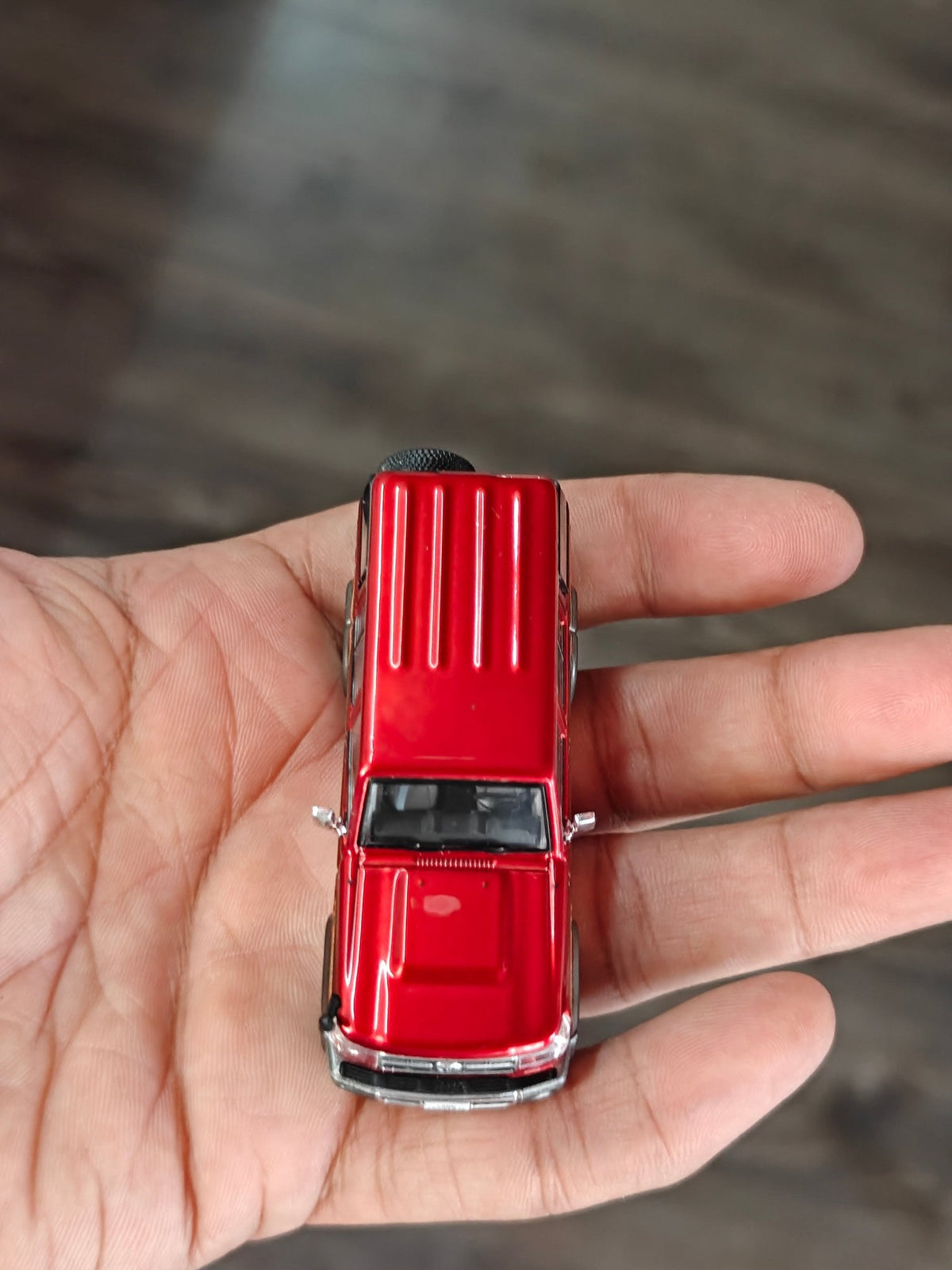 Massdi 1994 Toyota Land Cruiser LC76 - Red (Open Box) - Kinder Logs