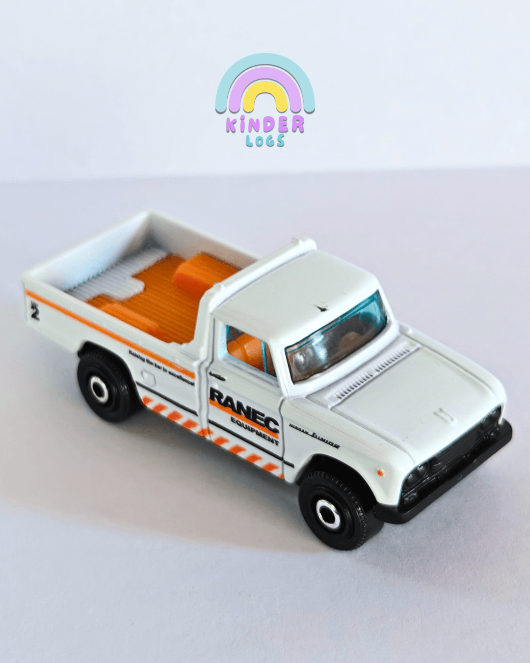 Matchbox 1962 Nissan Junior - Minor Paint Issue (Uncarded) - Kinder Logs