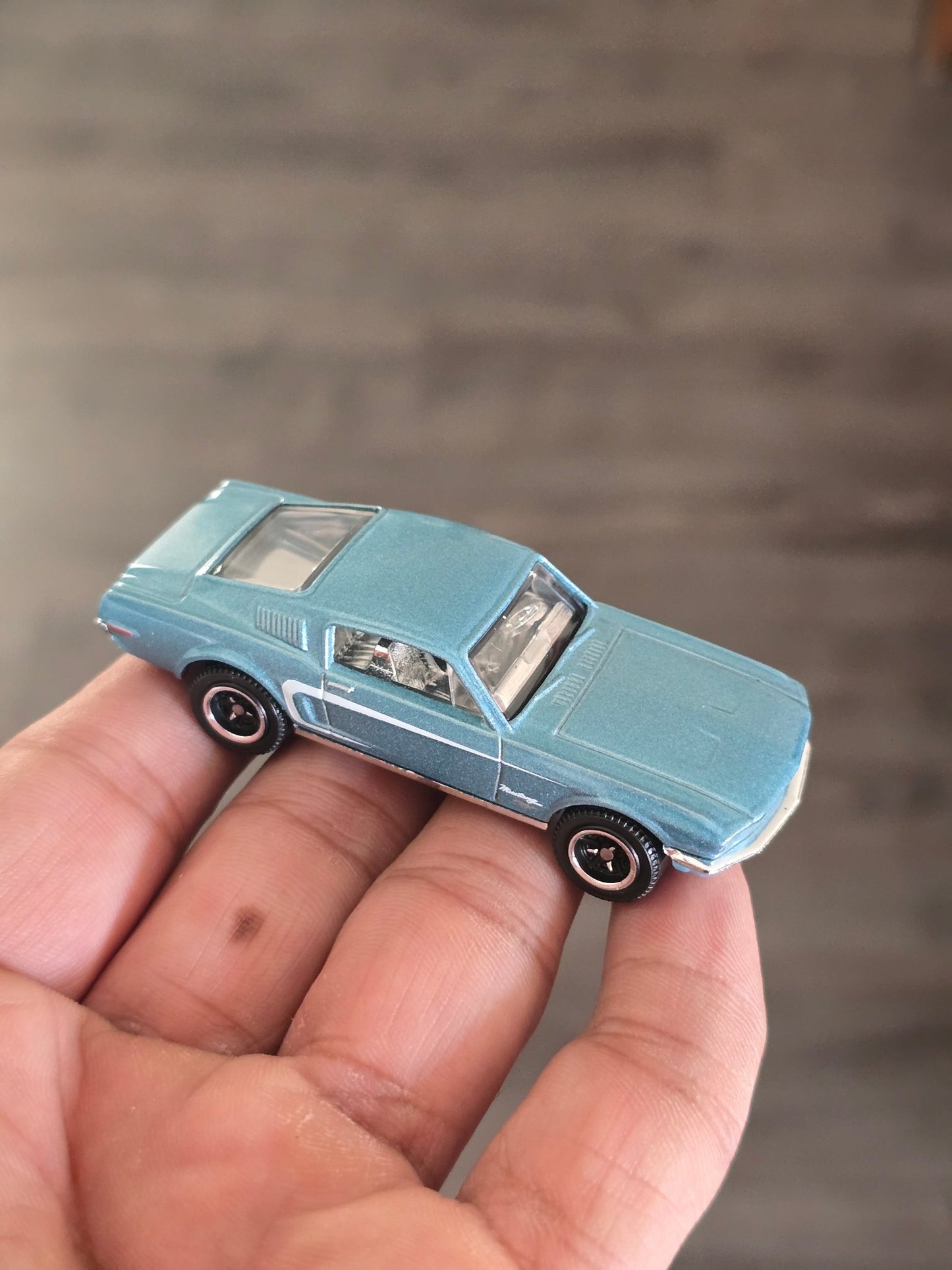 Matchbox 1968 Ford Mustang Fastback (Uncarded - New) - Kinder Logs
