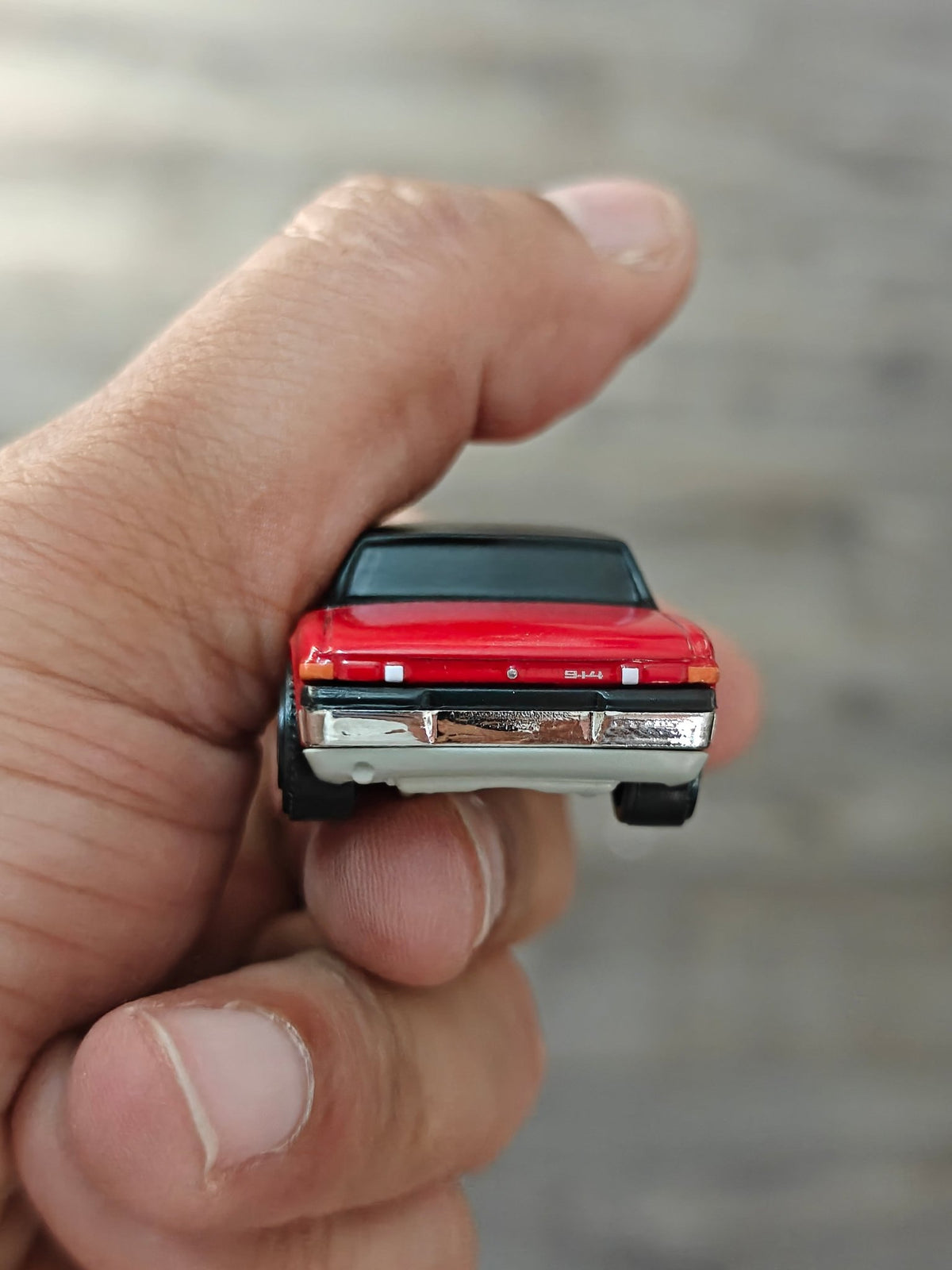 Matchbox 1971 Porsche 914 - Red (Uncarded - New) - Kinder Logs