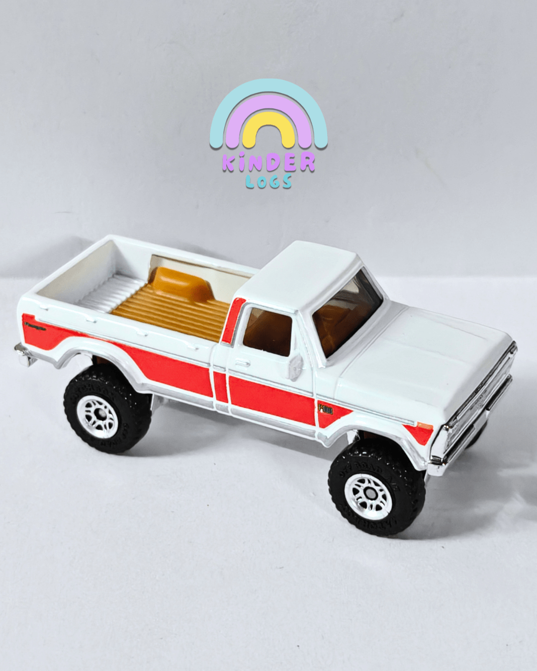 Matchbox 1974 Ford F - 100 Ranger - White (Uncarded - New) - Kinder Logs
