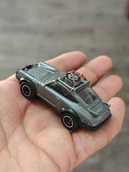 Matchbox 1985 Porsche 911 Rally - Grey (Uncarded) - Kinder Logs