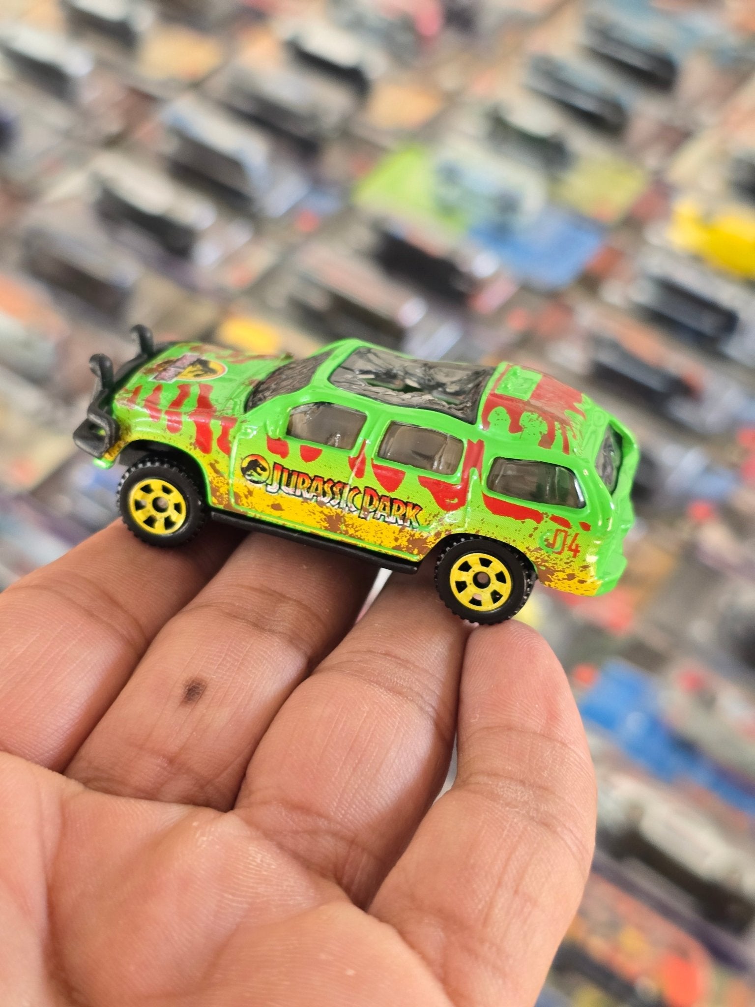 Matchbox 1993 Ford Explorer - Jurassic Park (Uncarded) - Kinder Logs