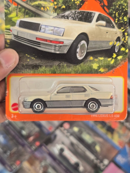 Matchbox 1994 Lexus LS400 - Beige (Cracked Blister) - Imported - Kinder Logs