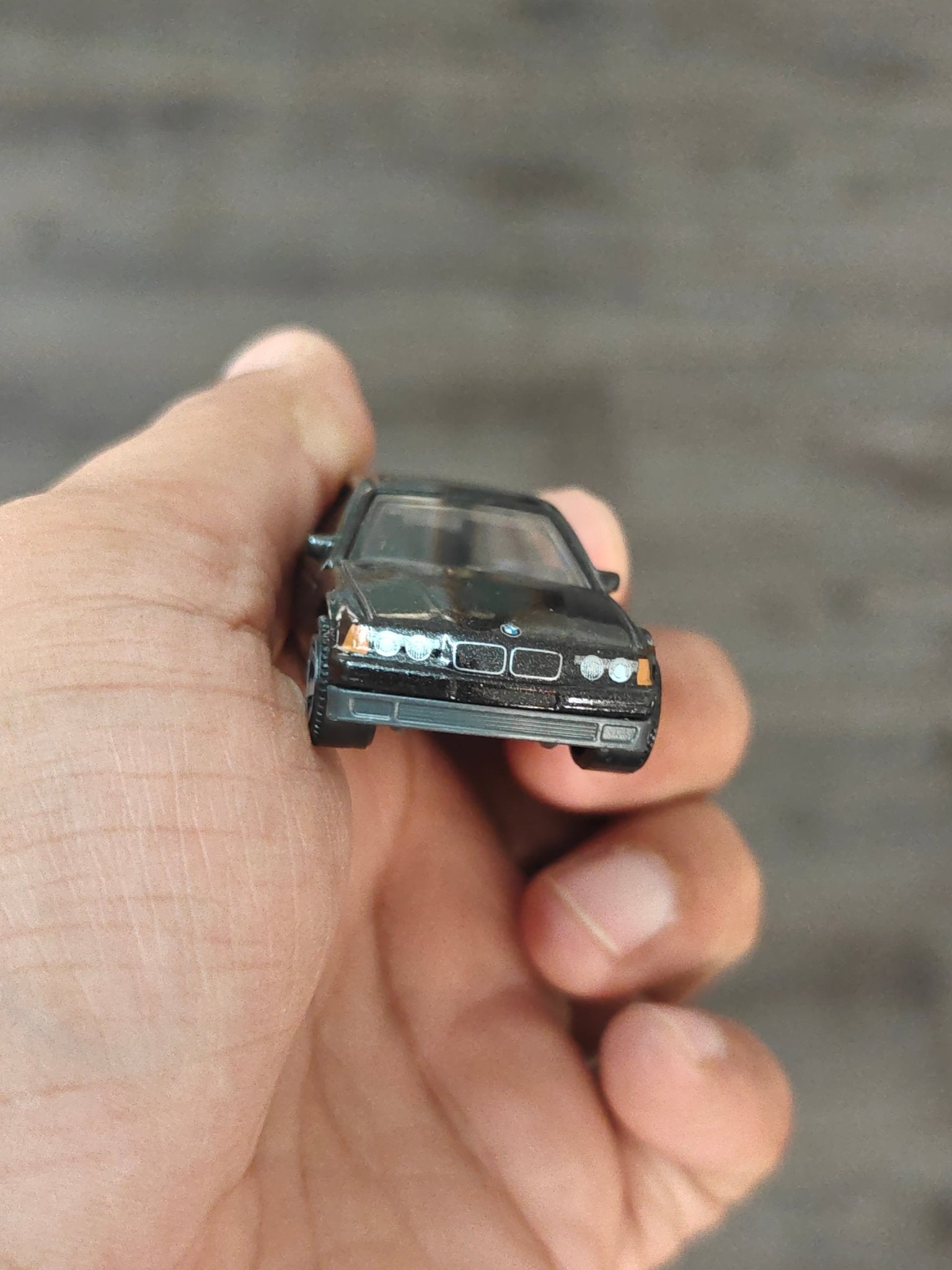 Matchbox 1995 BMW 318 Ti - Black (Uncarded - New) - Kinder Logs