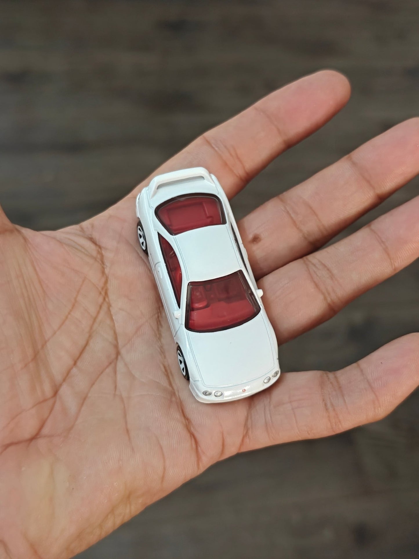 Matchbox 1997 Acura Integra Type R - White (Uncarded - New) - Kinder Logs