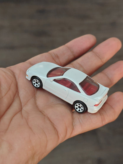 Matchbox 1997 Acura Integra Type R - White (Uncarded - New) - Kinder Logs