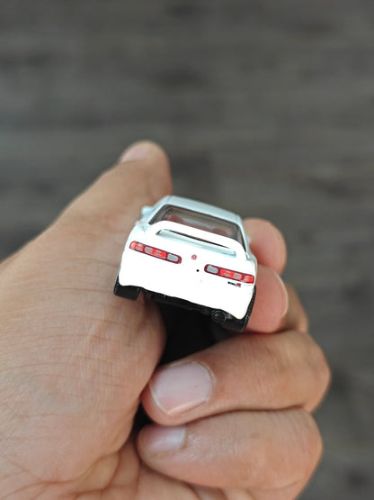Matchbox 1997 Acura Integra Type R - White (Uncarded - New) - Kinder Logs
