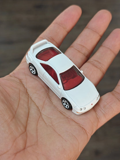 Matchbox 1997 Acura Integra Type R - White (Uncarded - New) - Kinder Logs