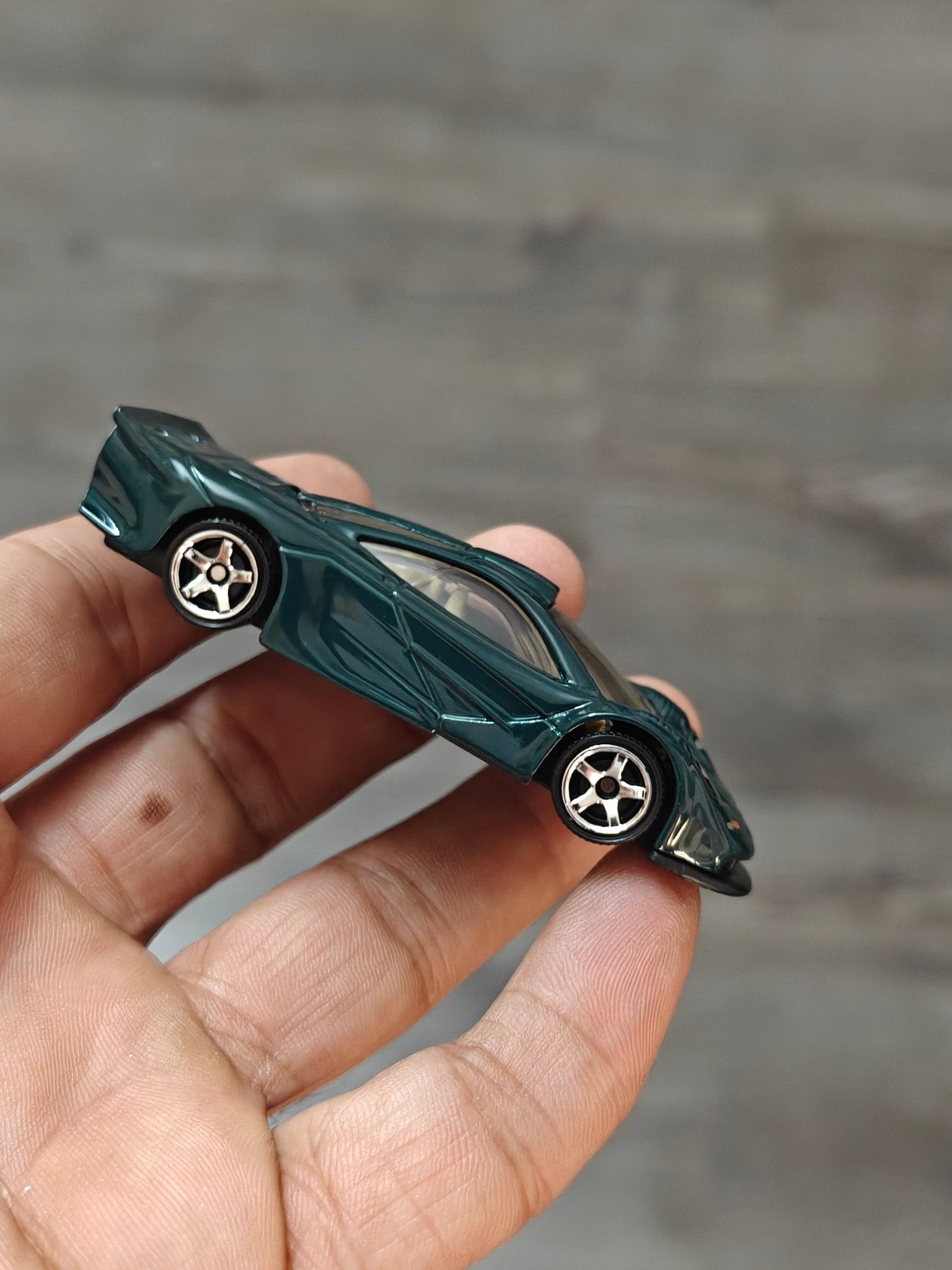 Matchbox 1997 McLaren F1 GT - Dark Green (Uncarded - New) - Kinder Logs