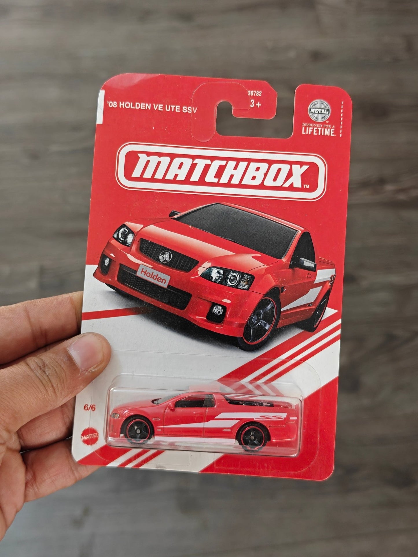 Matchbox 2008 Holden VE UTE SUV - Red (Imported) - Kinder Logs