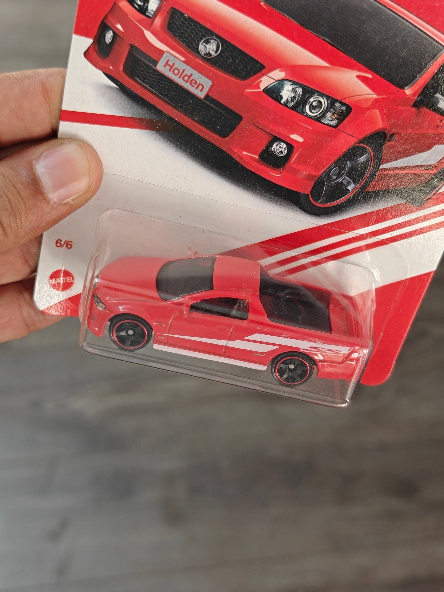 Matchbox 2008 Holden VE UTE SUV - Red (Imported) - Kinder Logs