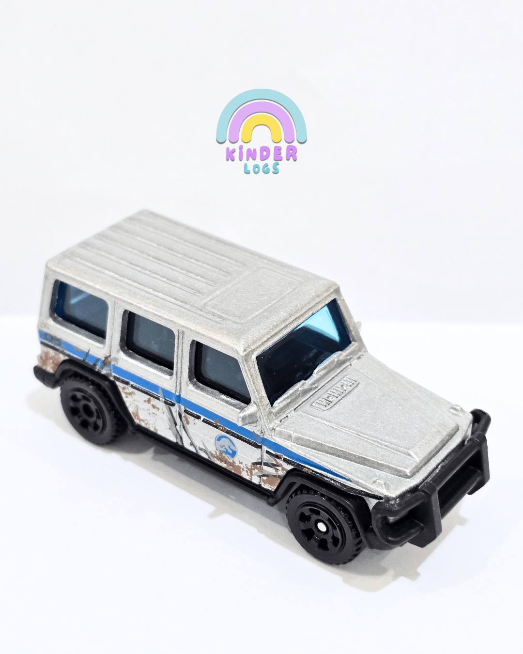 Matchbox 2014 Mercedes - Benz G550 - Jurassic Park (Uncarded) - Kinder Logs