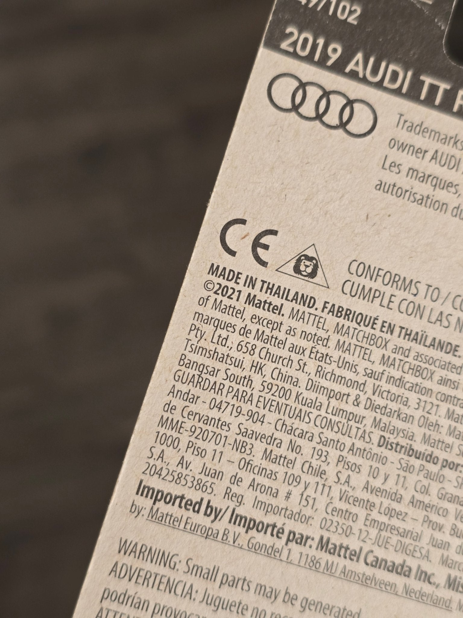 Matchbox 2019 Audi TT RS Coupe - Red (Imported) - Kinder Logs