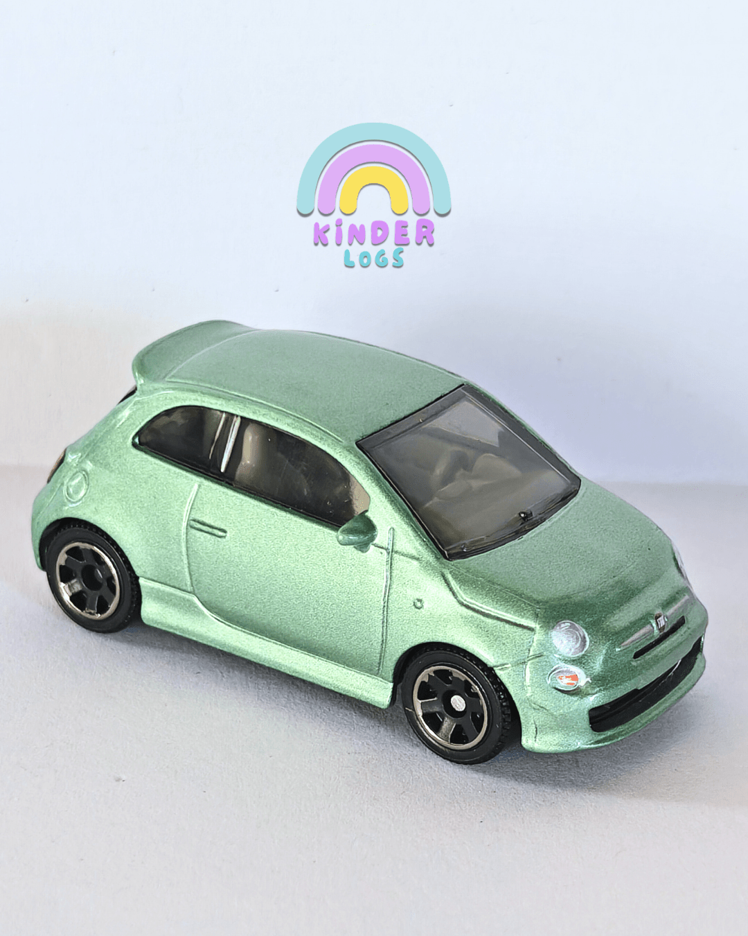 Matchbox 2019 Fiat 500 Turbo - Green (Uncarded - New) - Kinder Logs