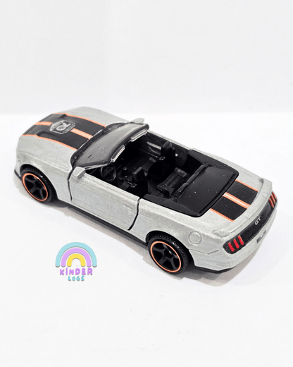 Matchbox 2019 Ford Mustang Convertible - Moving Parts (Uncarded) - Kinder Logs