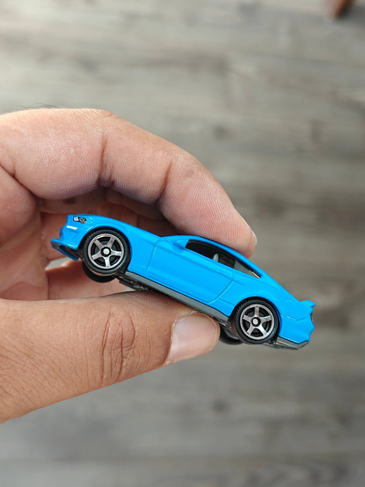 Matchbox 2019 Ford Mustang Coupe - Blue (Uncarded - New) - Kinder Logs