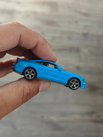 Matchbox 2019 Ford Mustang Coupe - Blue (Uncarded - New) - Kinder Logs