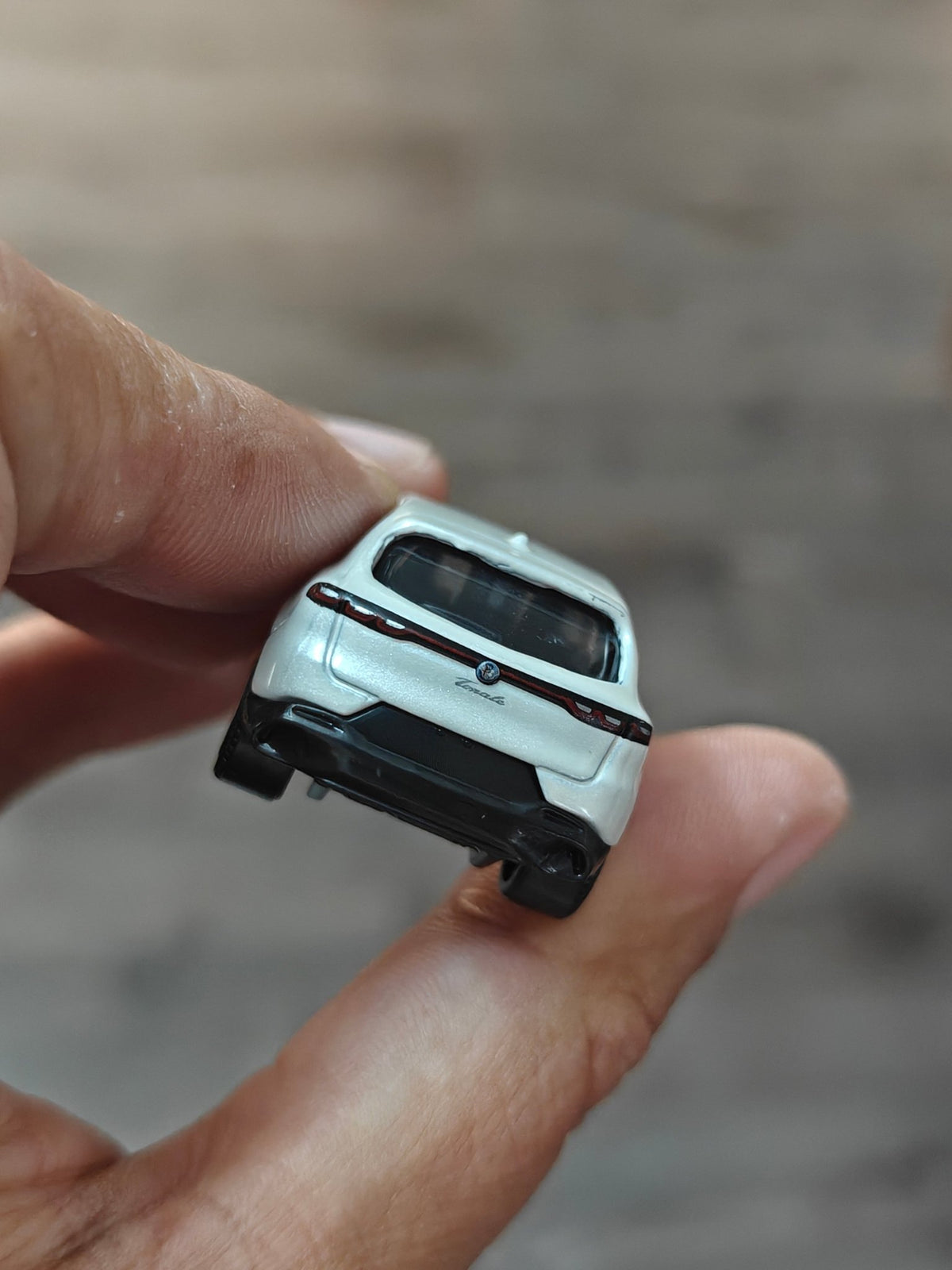 Matchbox 2023 Alfa Romeo Tonale - White (Uncarded - New) - Kinder Logs