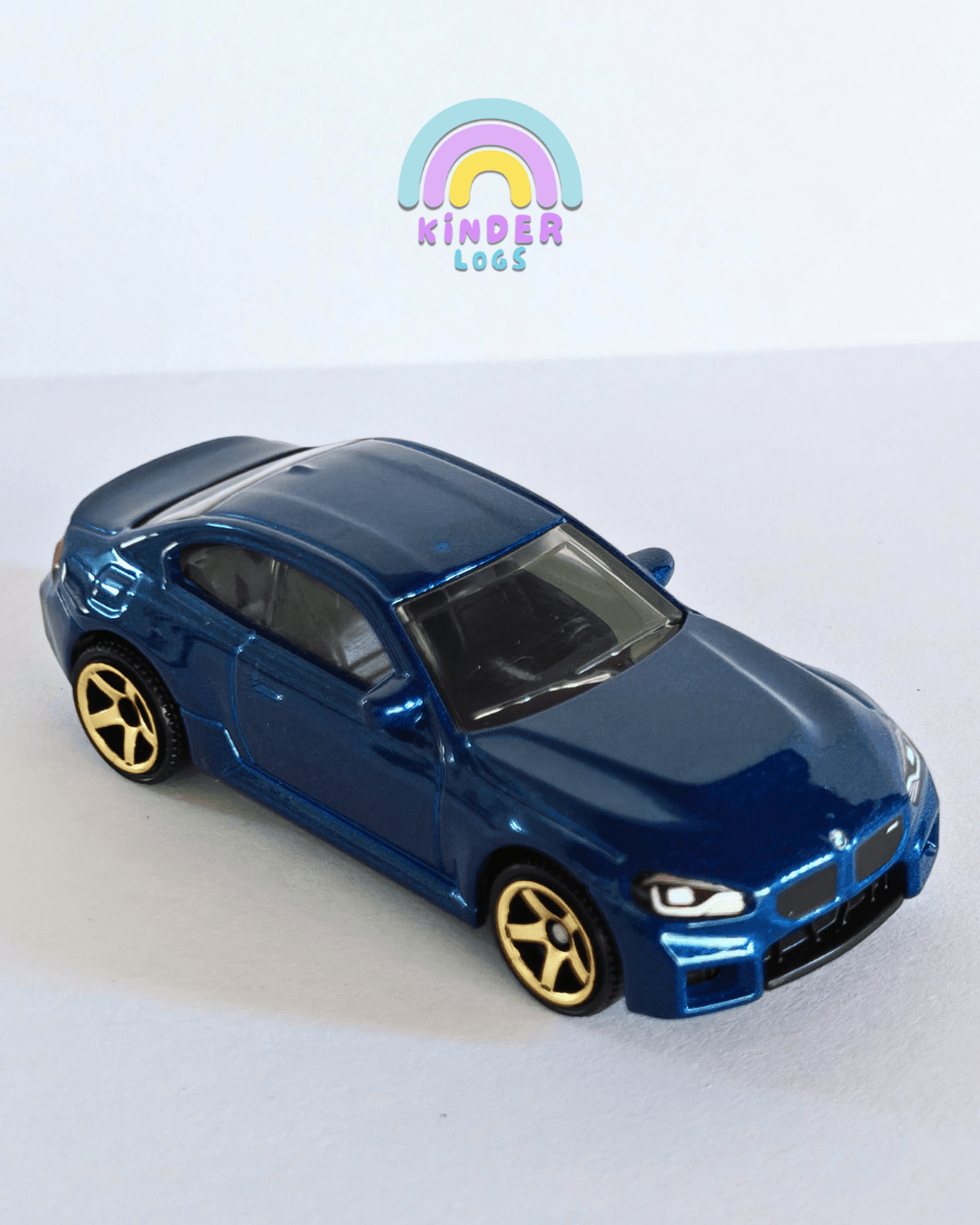 Matchbox 2023 BMW M2 (Uncarded) - Kinder Logs