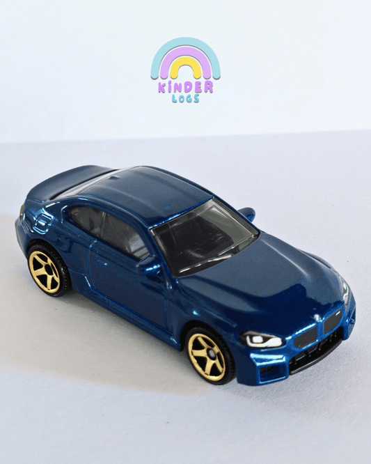 Matchbox 2023 BMW M2 (Uncarded) - Kinder Logs